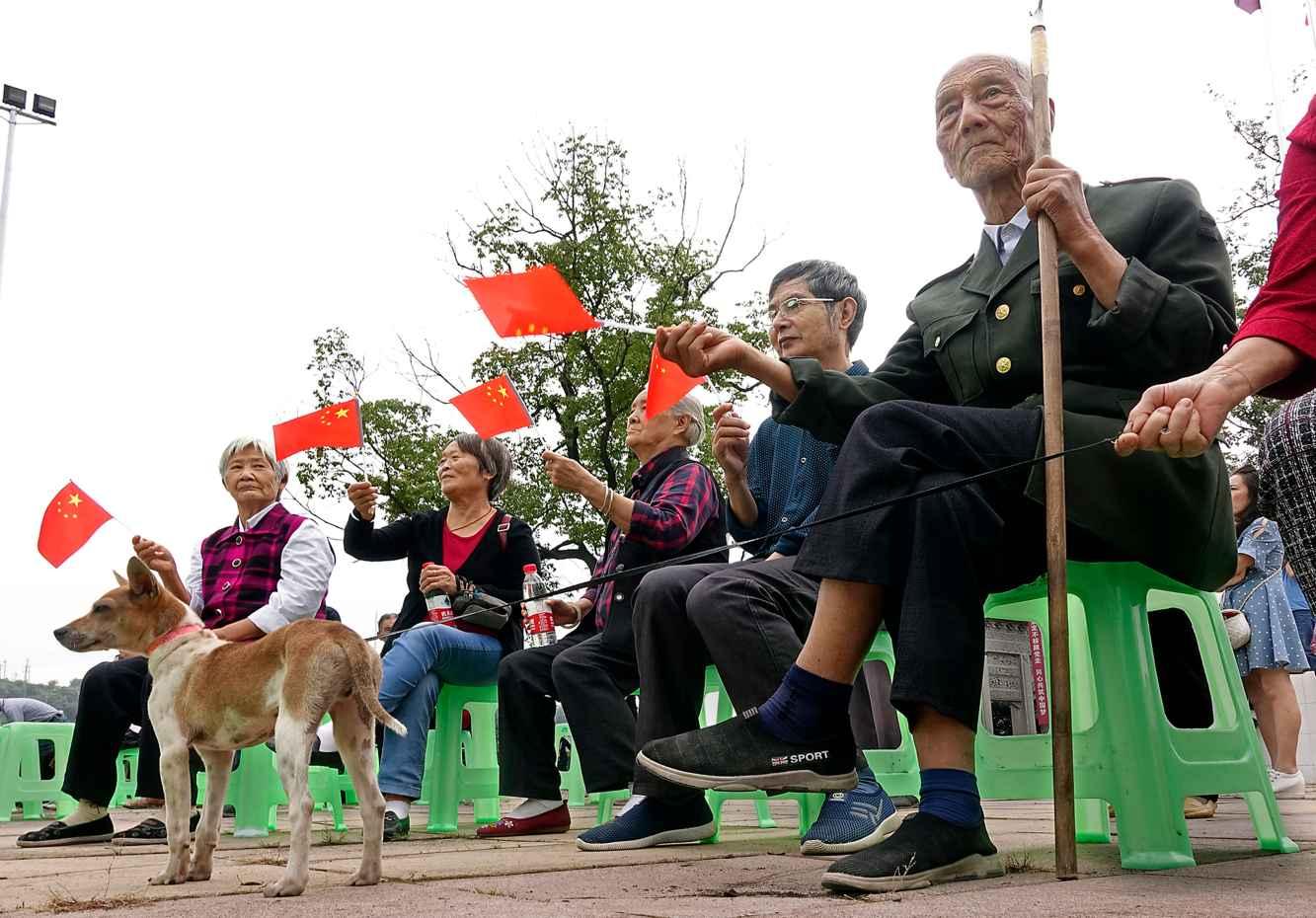 古人说：“出门与妻不同房”，这句话是何意思？下半句更是重点